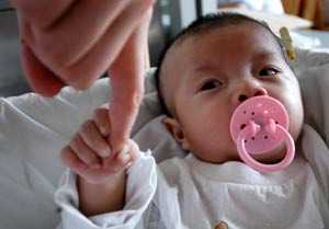 上海代怀服务_试管婴儿的胚胎是怎么植入子宫的(继发不孕 试管婴儿如何提高胚